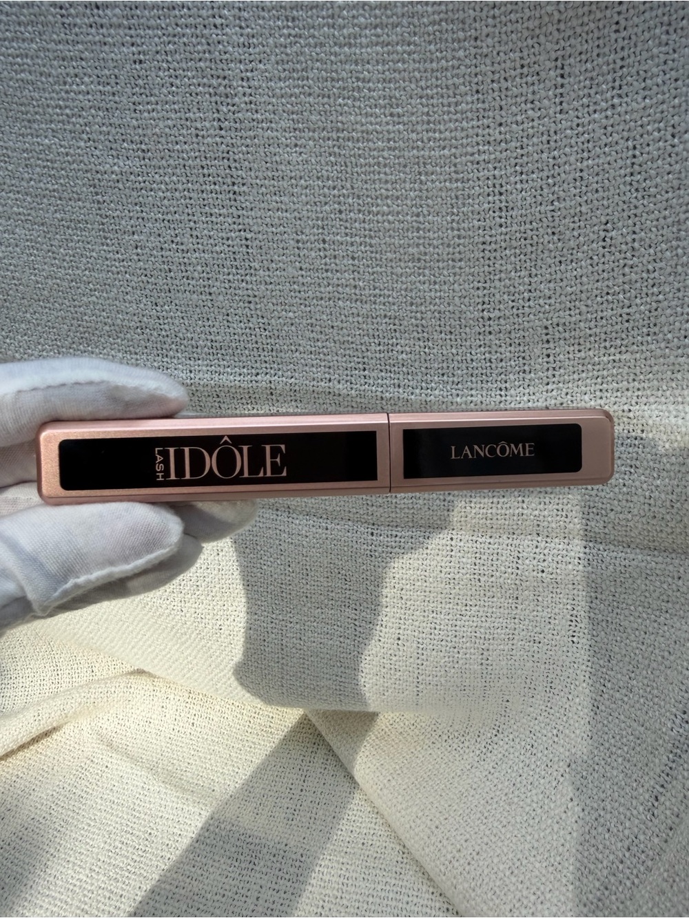 Lash Idôle Mascara - Glossy Black
